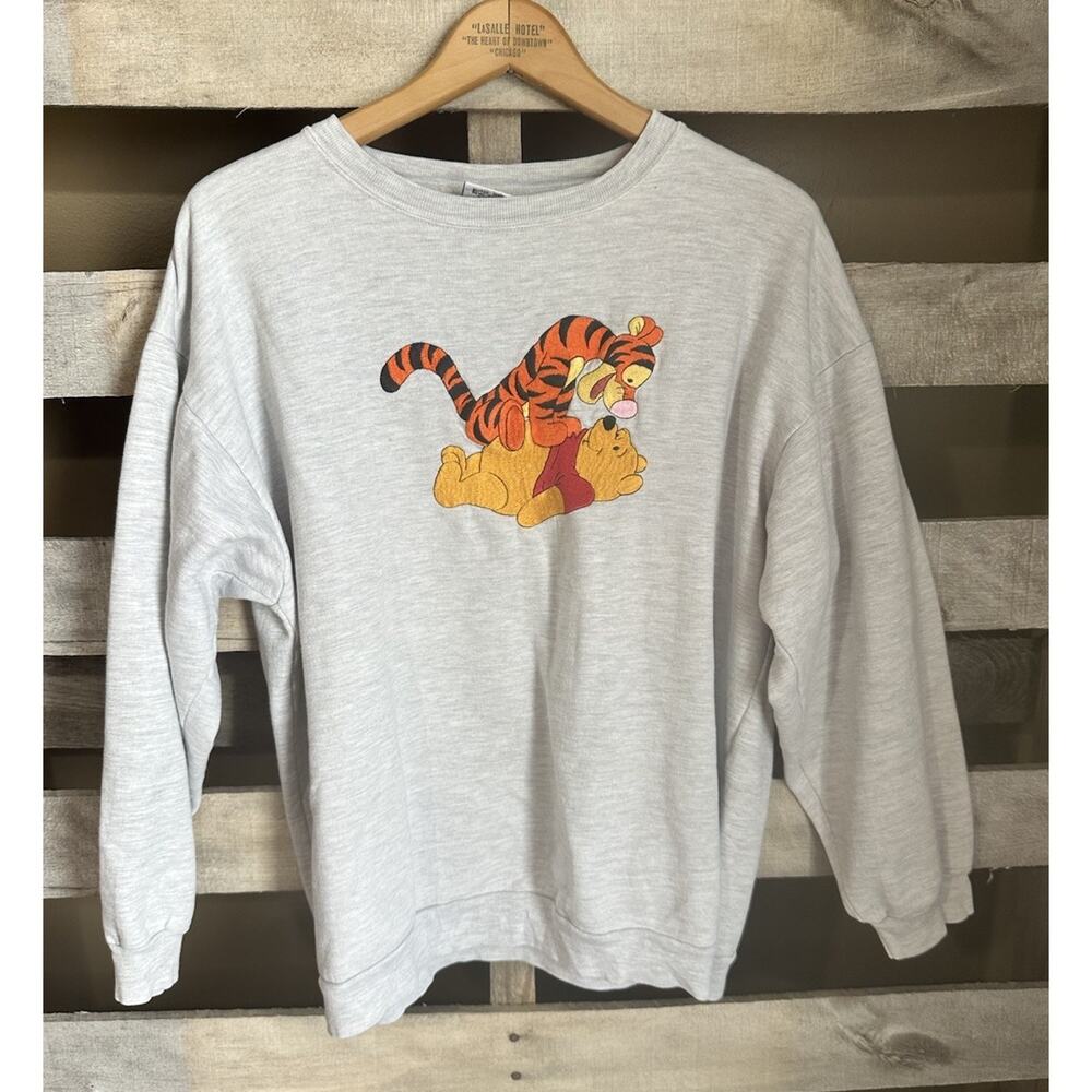 Vintage Disney Pooh Embroidered Crew Neck Sweatshirt Size Medium